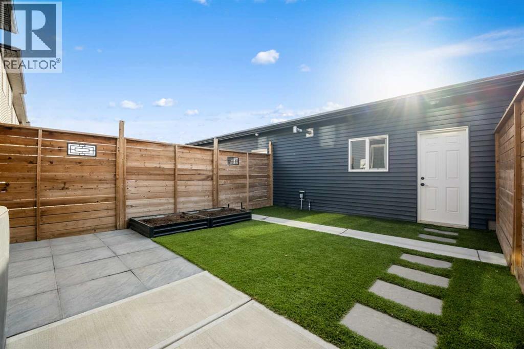 147 Wolf Creek Avenue Se, Calgary, Alberta  T2X 4V1 - Photo 30 - A2277056