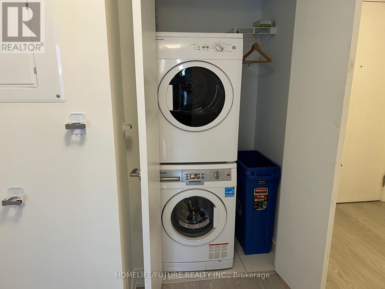 1910 - 181 Dundas Street E, Toronto, Ontario  M5A 1Z4 - Photo 14 - C12682212