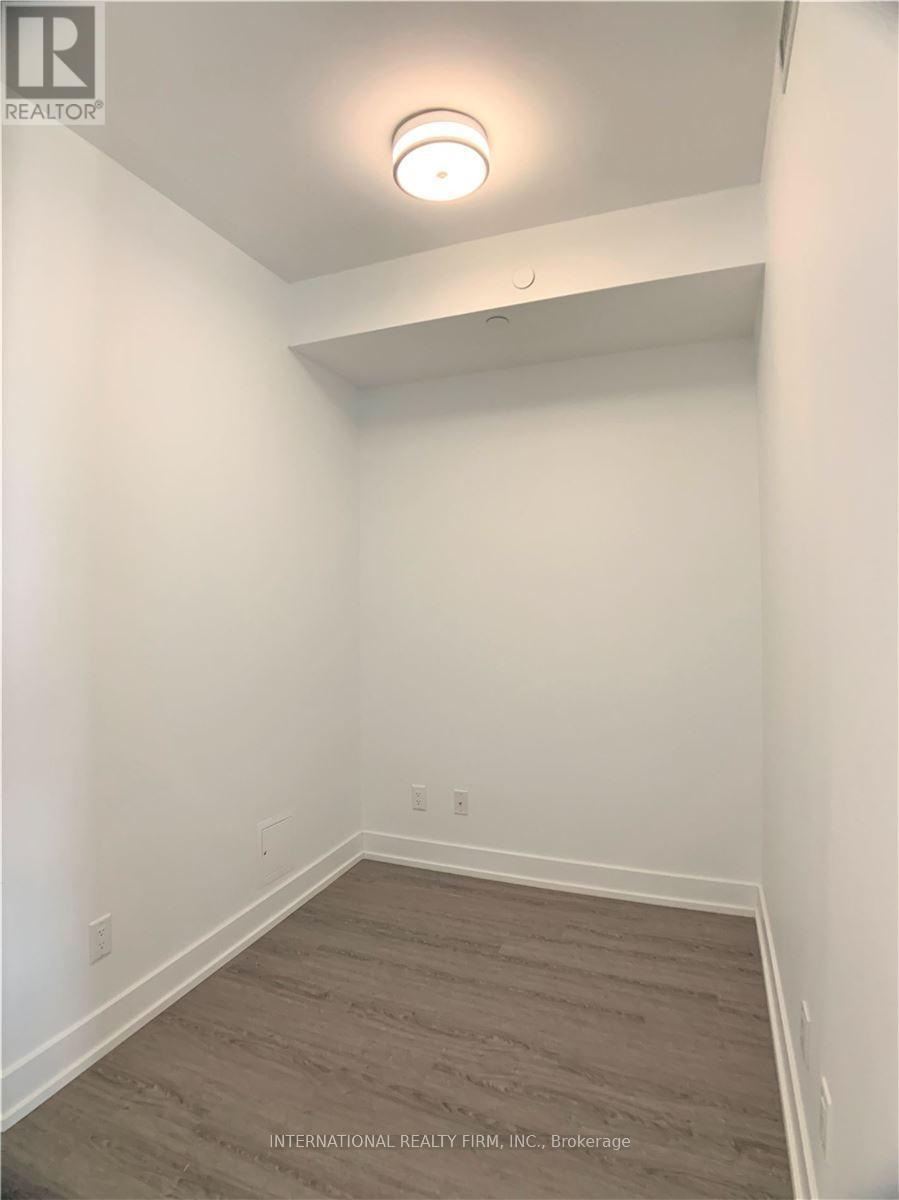 4806 - 7 Grenville Street, Toronto, Ontario  M4Y 1A1 - Photo 10 - C12683706