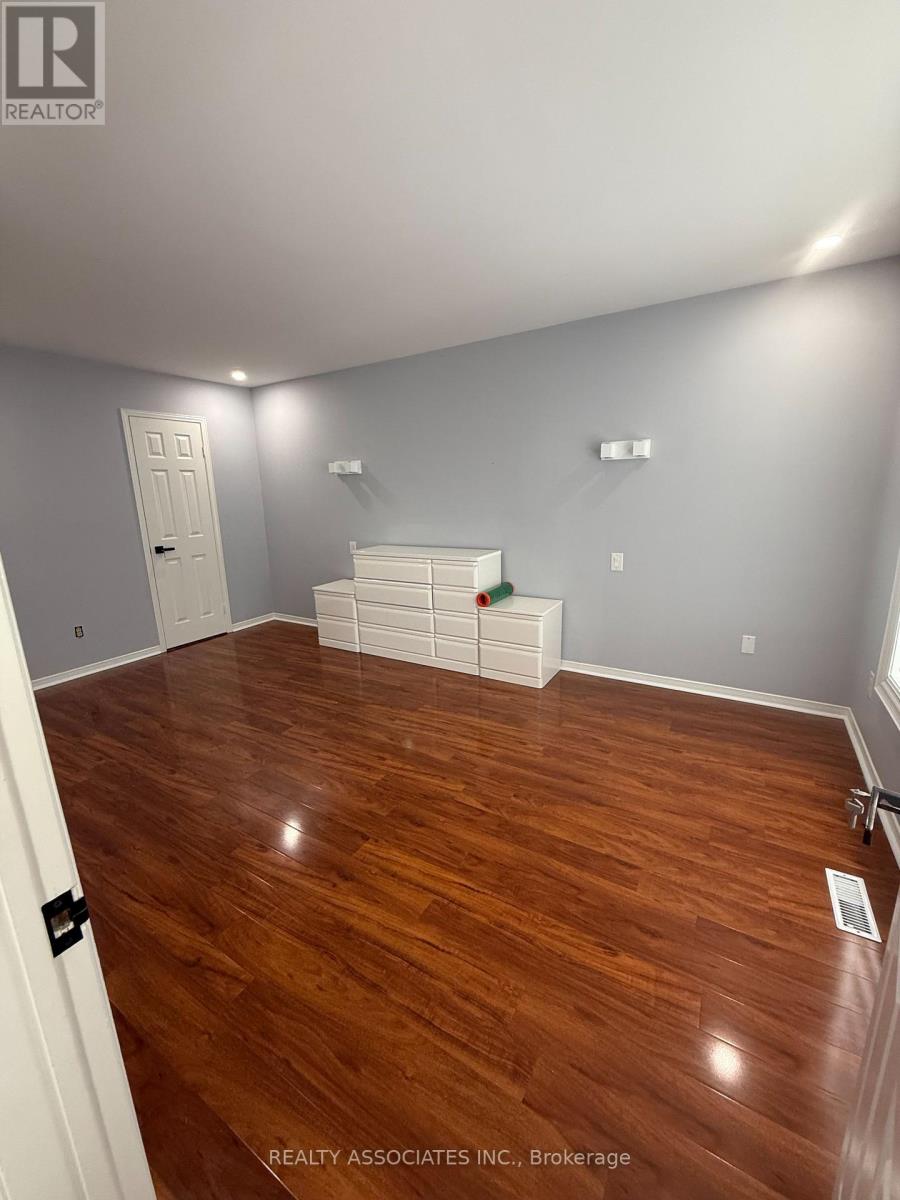 6 Harbord Crescent, Ajax, Ontario  L1S 4E1 - Photo 11 - E12683692