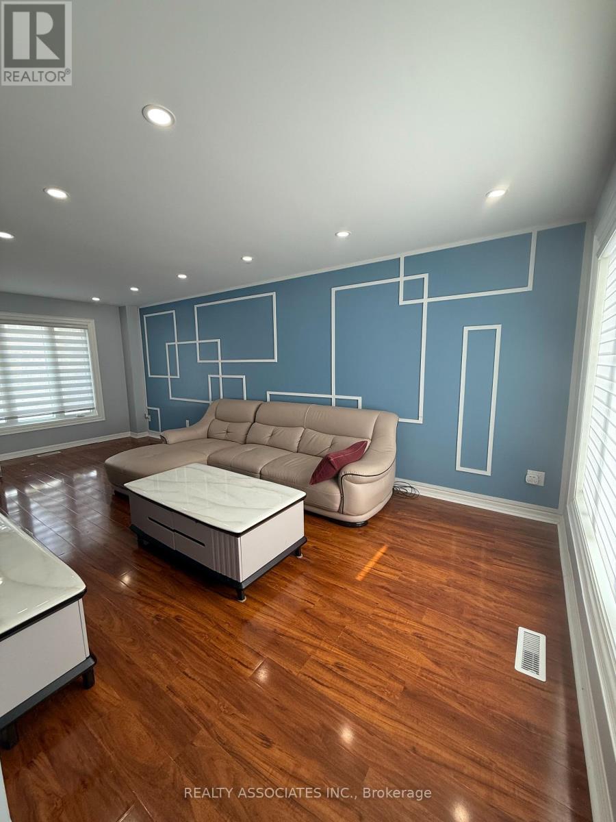 6 Harbord Crescent, Ajax, Ontario  L1S 4E1 - Photo 2 - E12683692