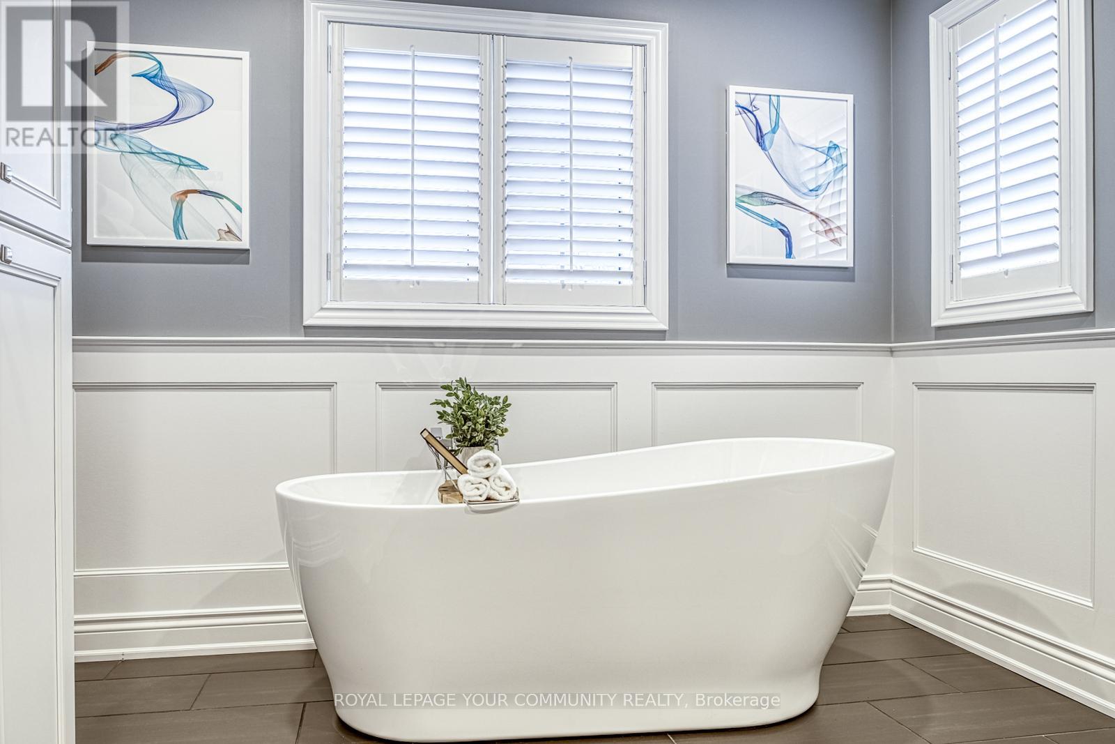 56 - 59 Stonecliffe Crescent, Aurora, Ontario  L4G 7Z7 - Photo 39 - N12683656