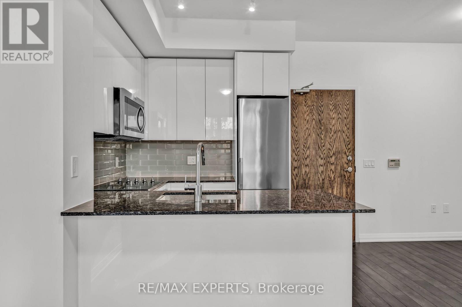 106 - 99 Eagle Rock Way, Vaughan, Ontario  L6A 5A7 - Photo 12 - N12683680