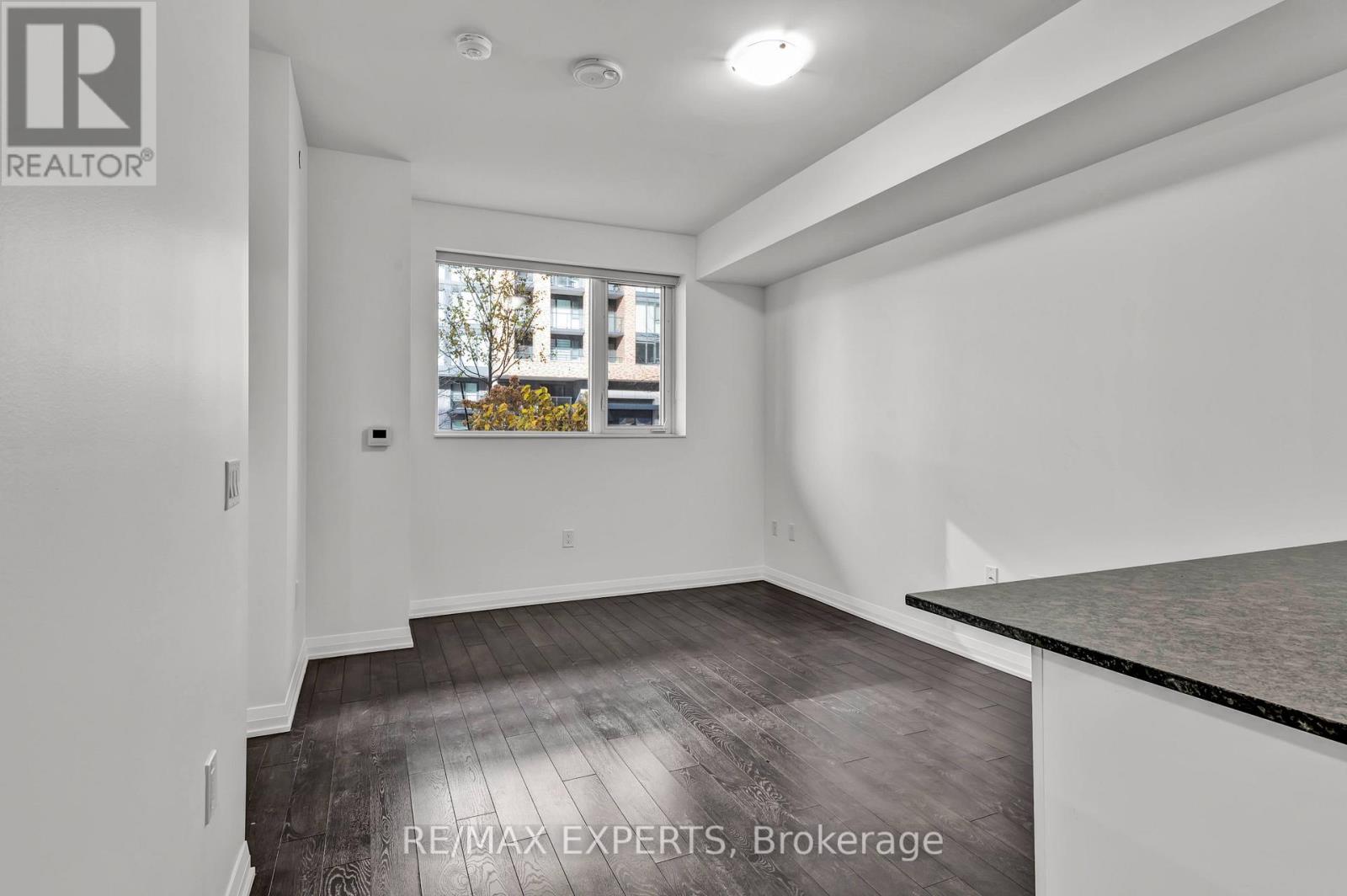 106 - 99 Eagle Rock Way, Vaughan, Ontario  L6A 5A7 - Photo 17 - N12683680