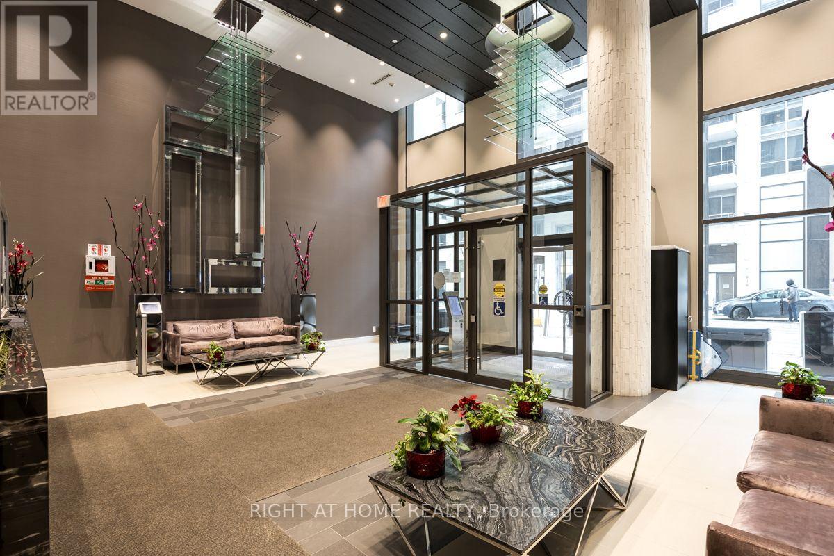 2108 - 9201 Yonge Street S, Richmond Hill (Langstaff), Ontario  L4C 1H9 - Photo 4 - N12683700