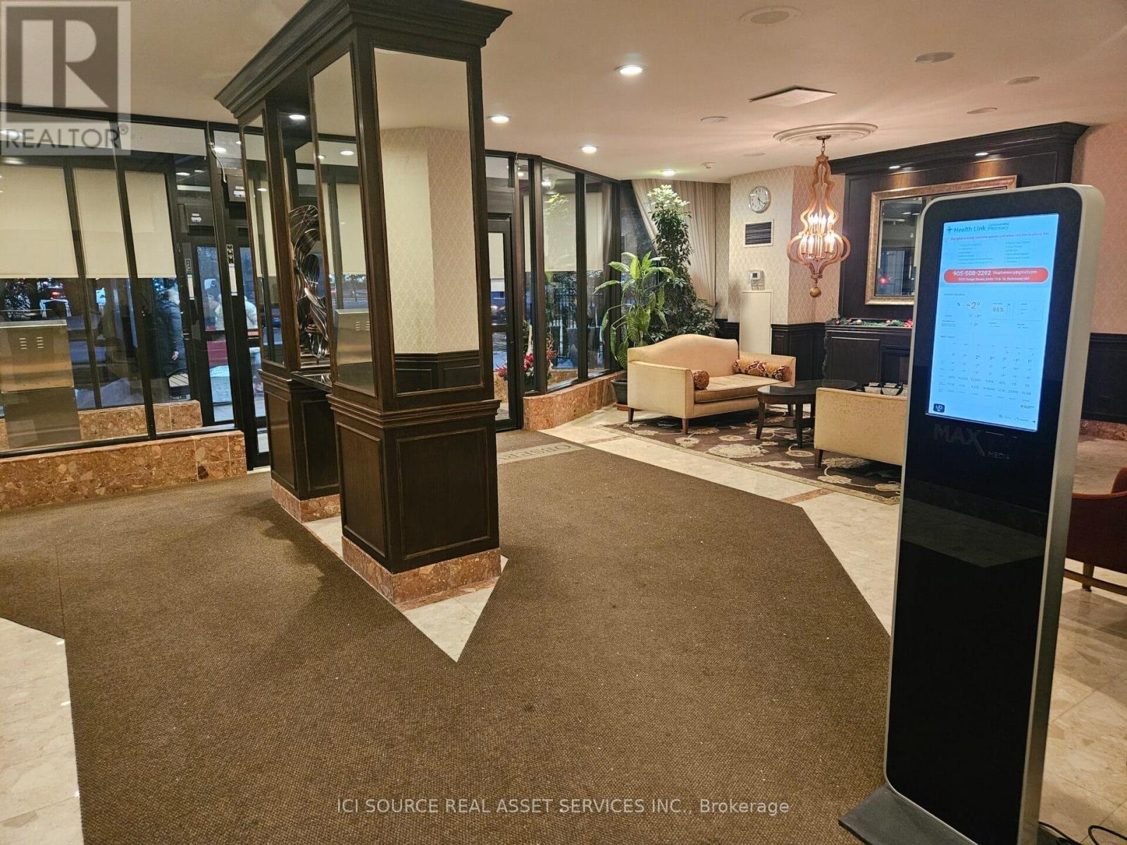 501 - 33 Weldrick Road E, Richmond Hill (Observatory), Ontario  L4C 8W4 - Photo 17 - N12683720