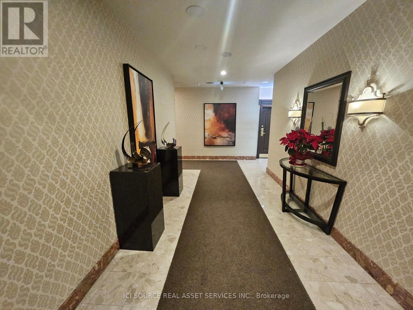 501 - 33 Weldrick Road E, Richmond Hill (Observatory), Ontario  L4C 8W4 - Photo 18 - N12683720