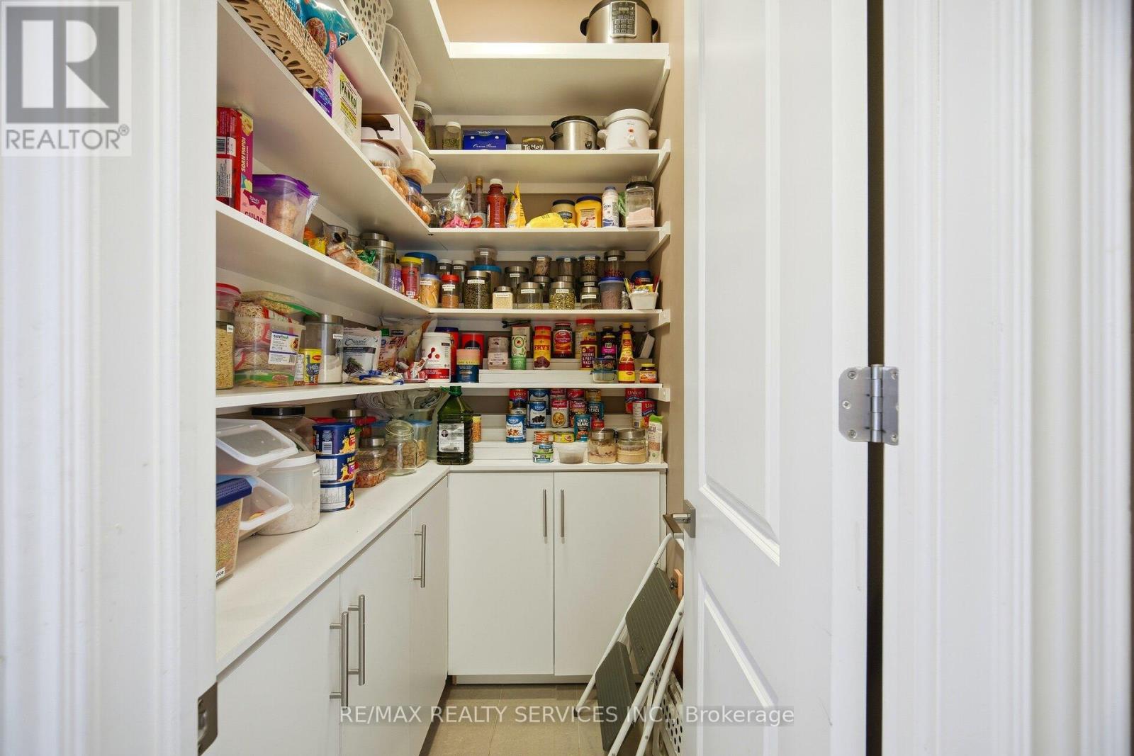 36 West Coast Trail, King, Ontario  L7B 0A4 - Photo 10 - N12683726