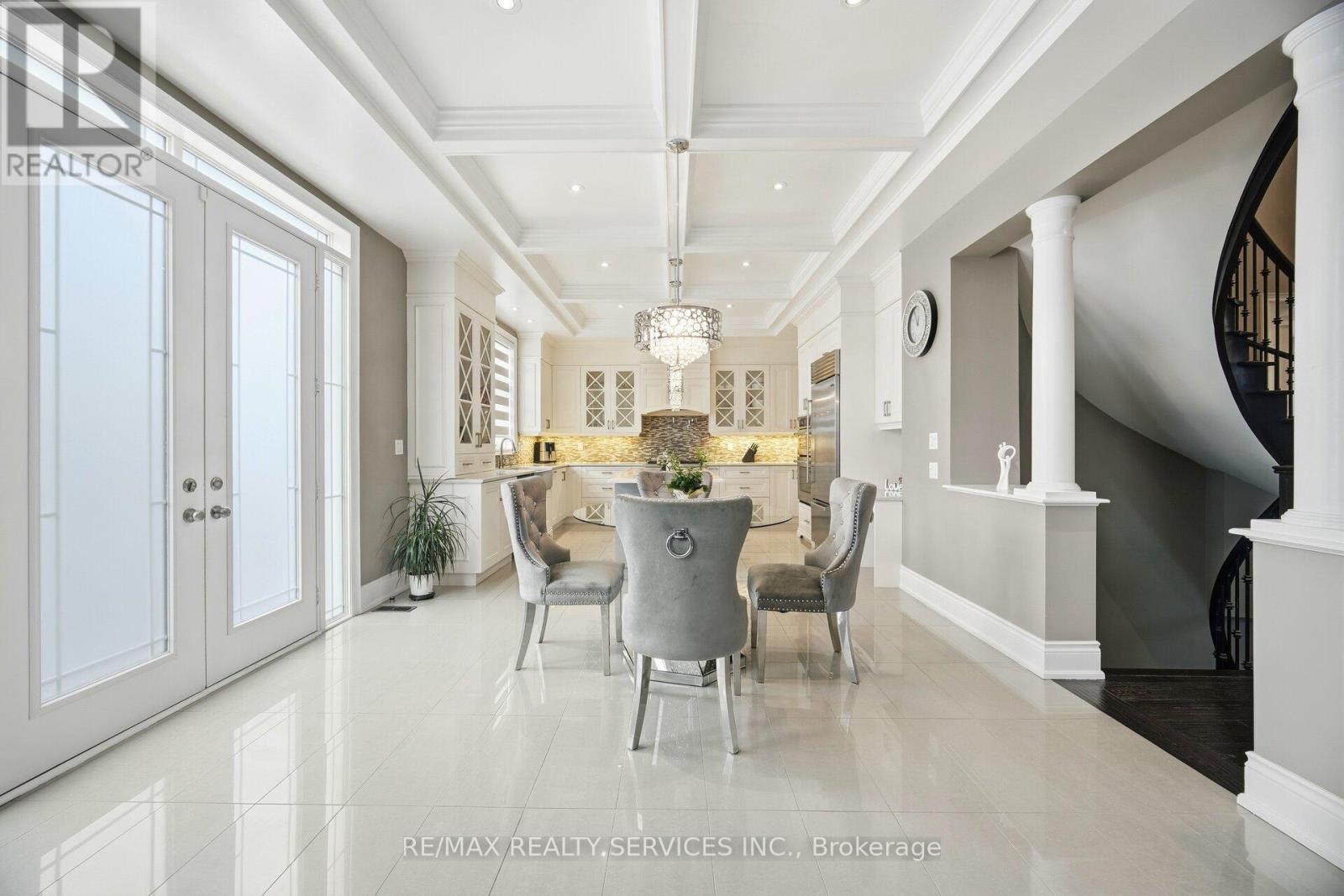 36 West Coast Trail, King, Ontario  L7B 0A4 - Photo 17 - N12683726