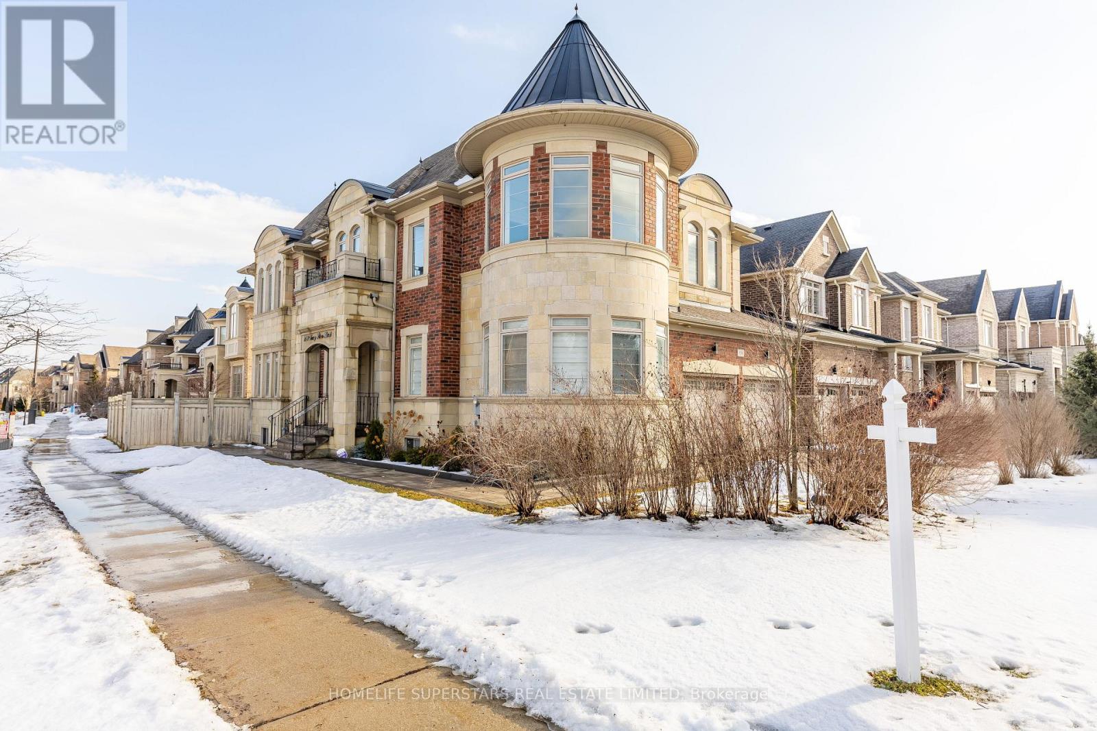 190 Torrey Pines Road, Vaughan, Ontario  L4H 3N5 - Photo 5 - N12658512