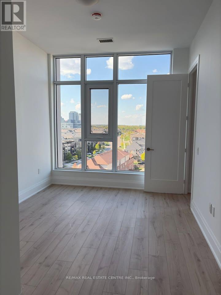 Ph 103 - 412 Silver Maple Road, Oakville, Ontario  L6H 7X8 - Photo 4 - W12683632