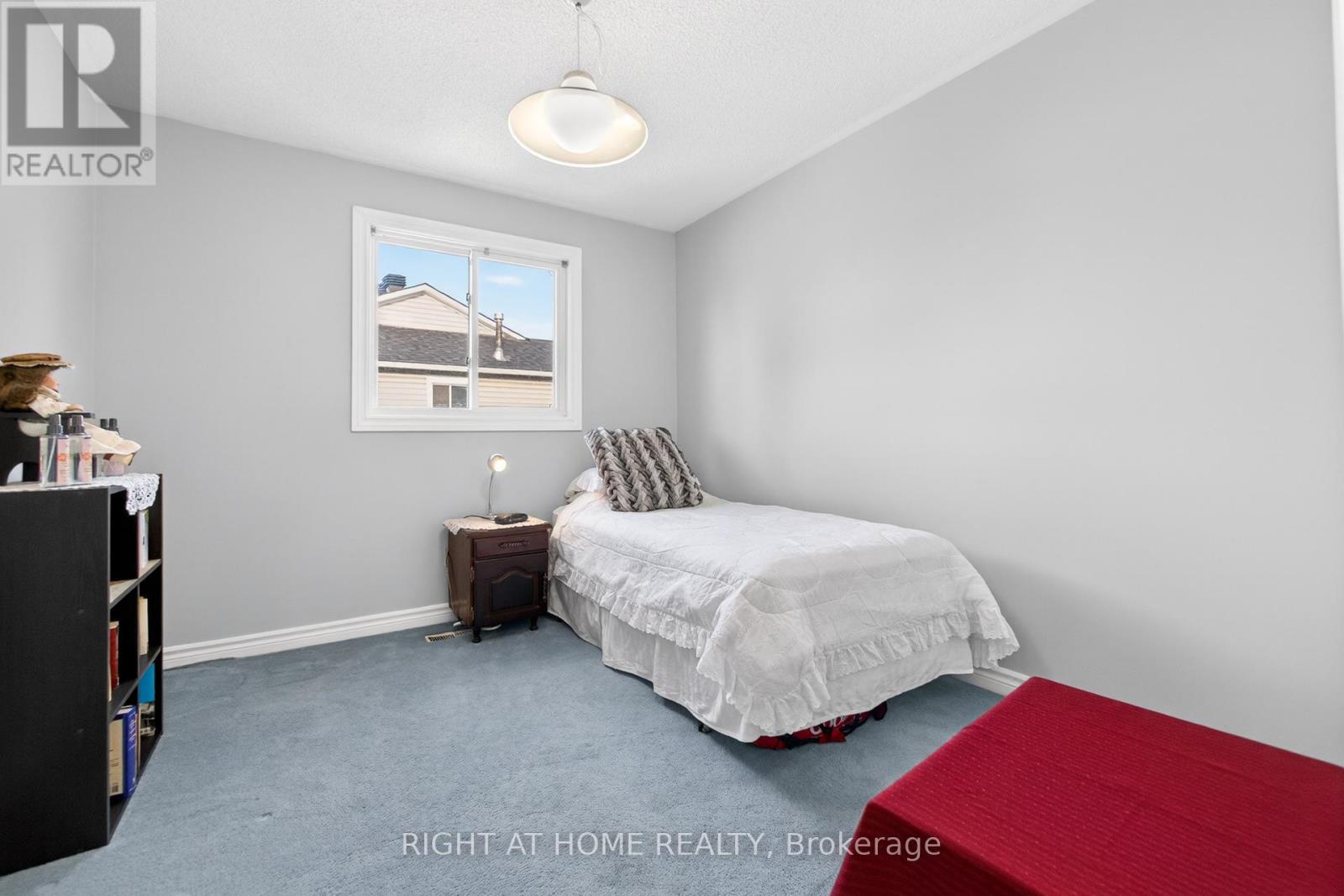 25 Heathcliffe Square, Brampton, Ontario  L6S 5R6 - Photo 35 - W12683642