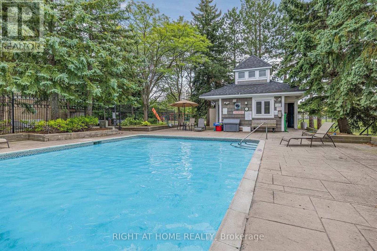 25 Heathcliffe Square, Brampton, Ontario  L6S 5R6 - Photo 49 - W12683642