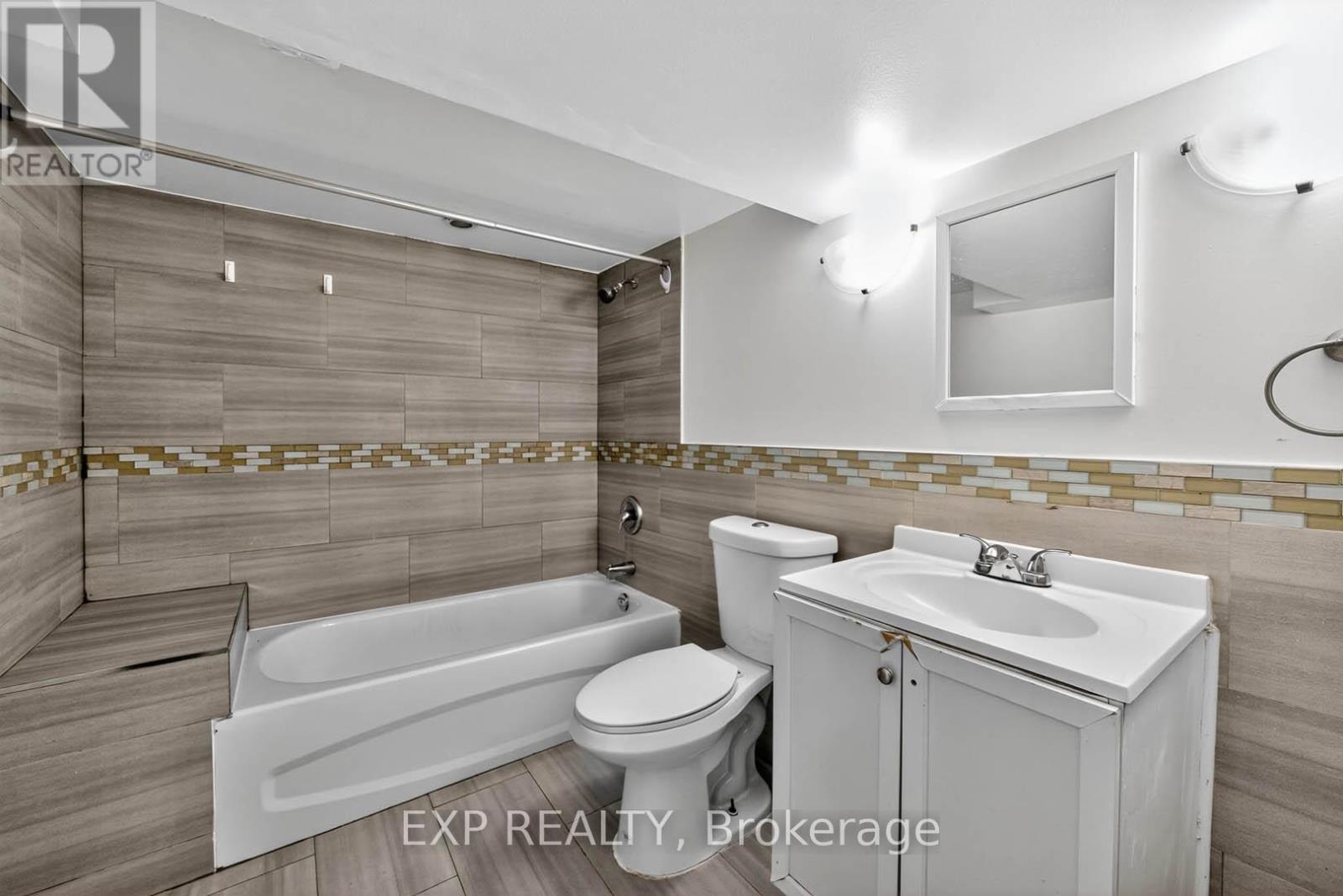 Lower Level - 3567 Queenston Drive, Mississauga, Ontario  L5C 2G8 - Photo 24 - W12683654