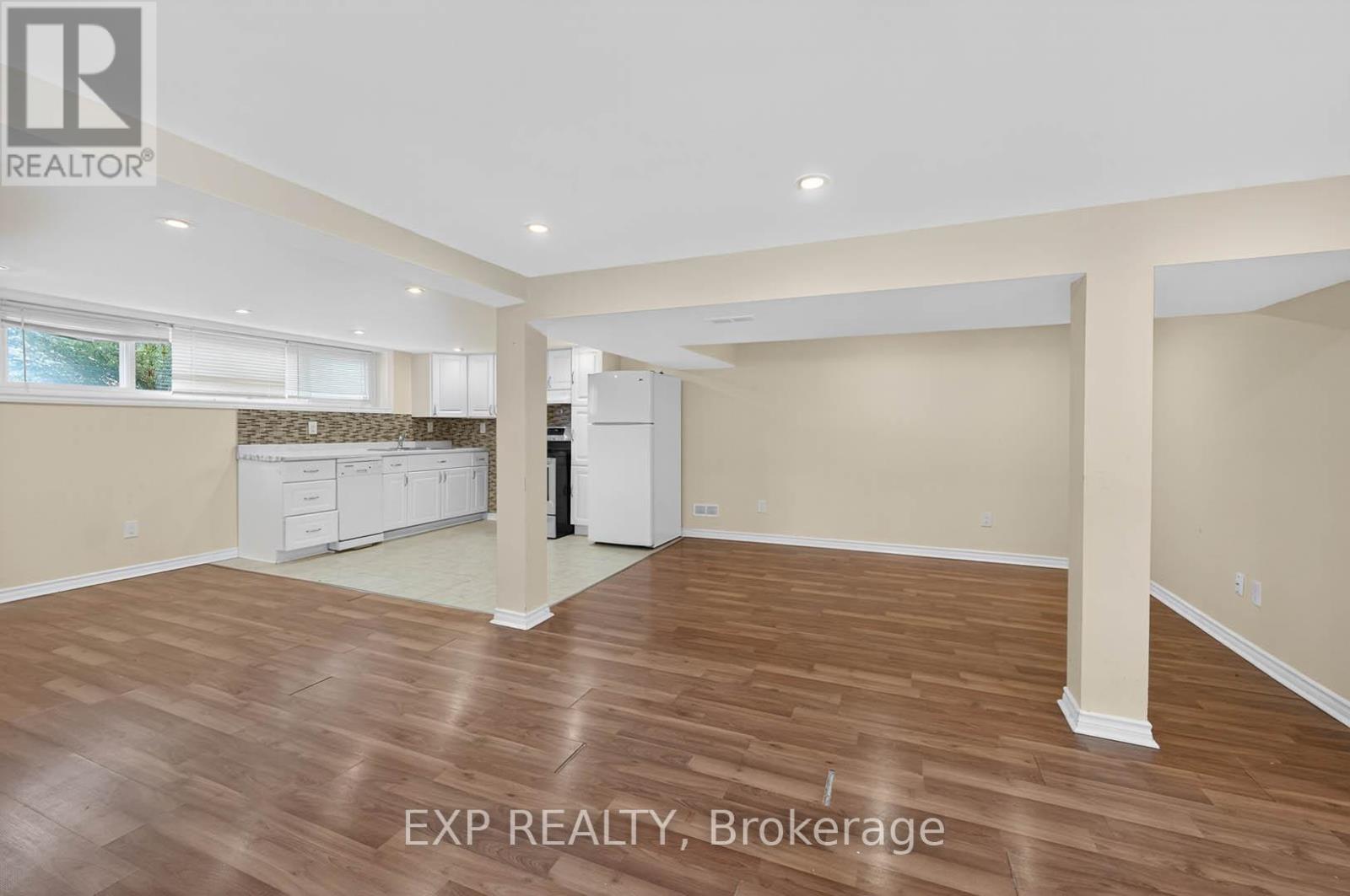 Lower Level - 3567 Queenston Drive, Mississauga, Ontario  L5C 2G8 - Photo 4 - W12683654