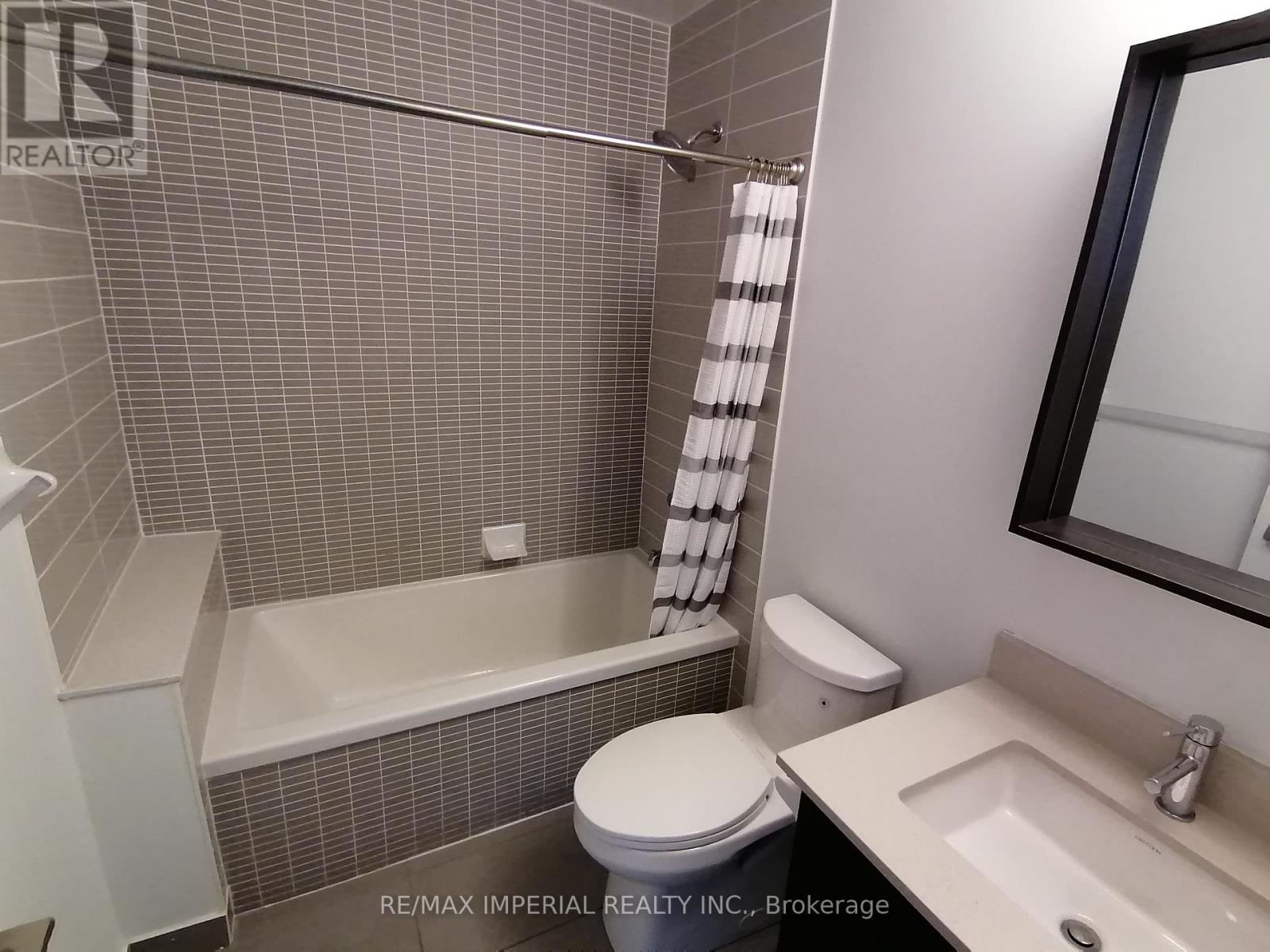 1201 - 4655 Glen Erin Drive, Mississauga, Ontario  L5M 0Z1 - Photo 7 - W12683676