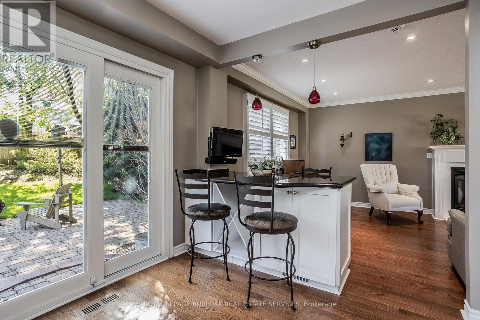 1858 Heather Hills Drive, Burlington, Ontario  L7P 2Y9 - Photo 17 - W12683704