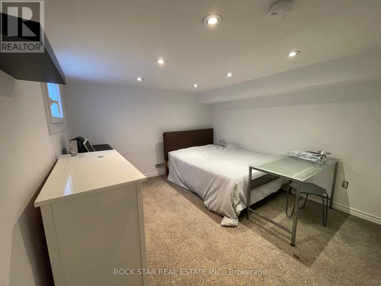 59 Laurel Street, Waterloo, Ontario  N2J 2H3 - Photo 22 - X12683718