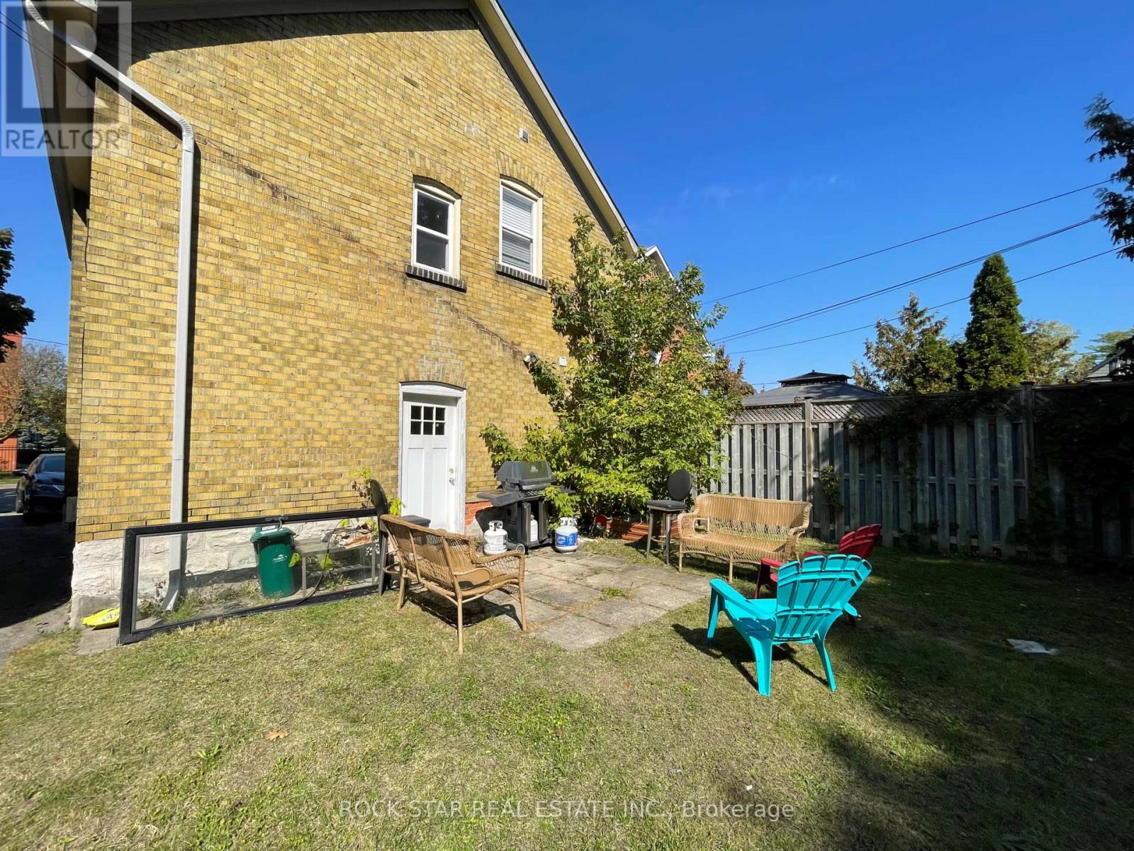59 Laurel Street, Waterloo, Ontario  N2J 2H3 - Photo 26 - X12683718