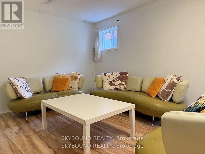 Lower, Bedroom #1 - 33 Yatesbury Road, Toronto, Ontario  M2H 1G1 - Photo 5 - C12683754