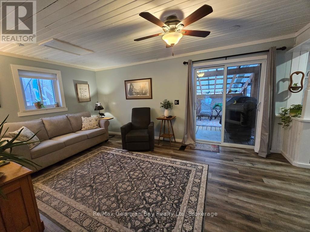 2066 Irish Line, Severn (Coldwater), Ontario  L0K 1E0 - Photo 15 - S12475029