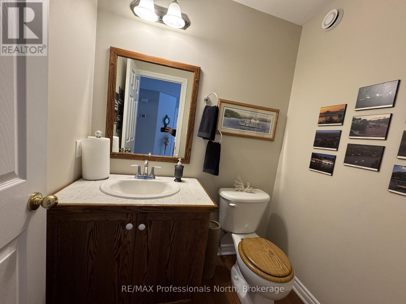 77 Ewing Street, Bracebridge (Monck (Bracebridge)), Ontario  P1L 2H7 - Photo 19 - X12681994