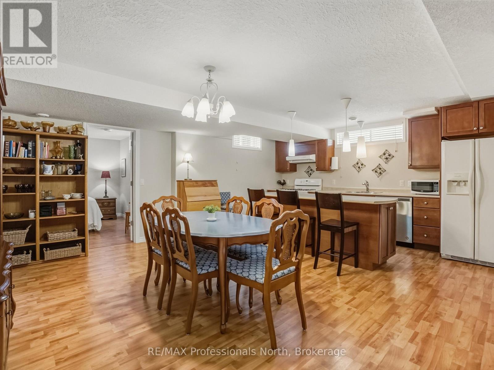 77 Ewing Street, Bracebridge (Monck (Bracebridge)), Ontario  P1L 2H7 - Photo 28 - X12681994