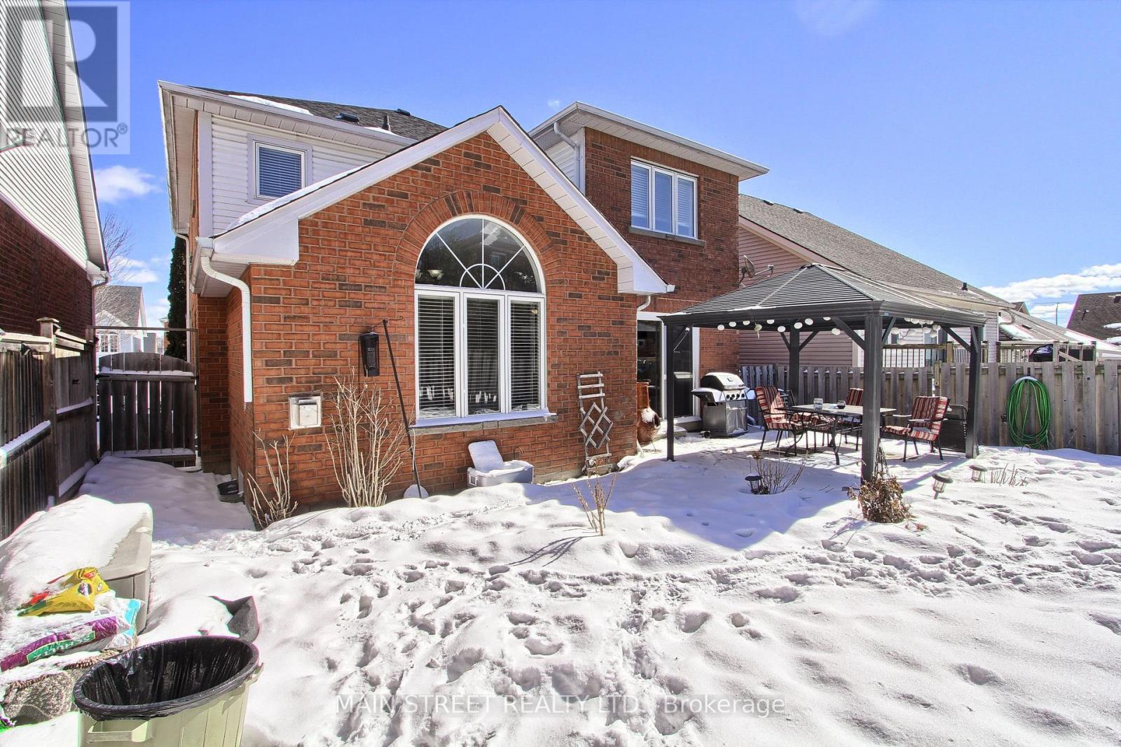 46 Silverstone Crescent, Georgina, Ontario  L4P 4A4 - Photo 47 - N12683738