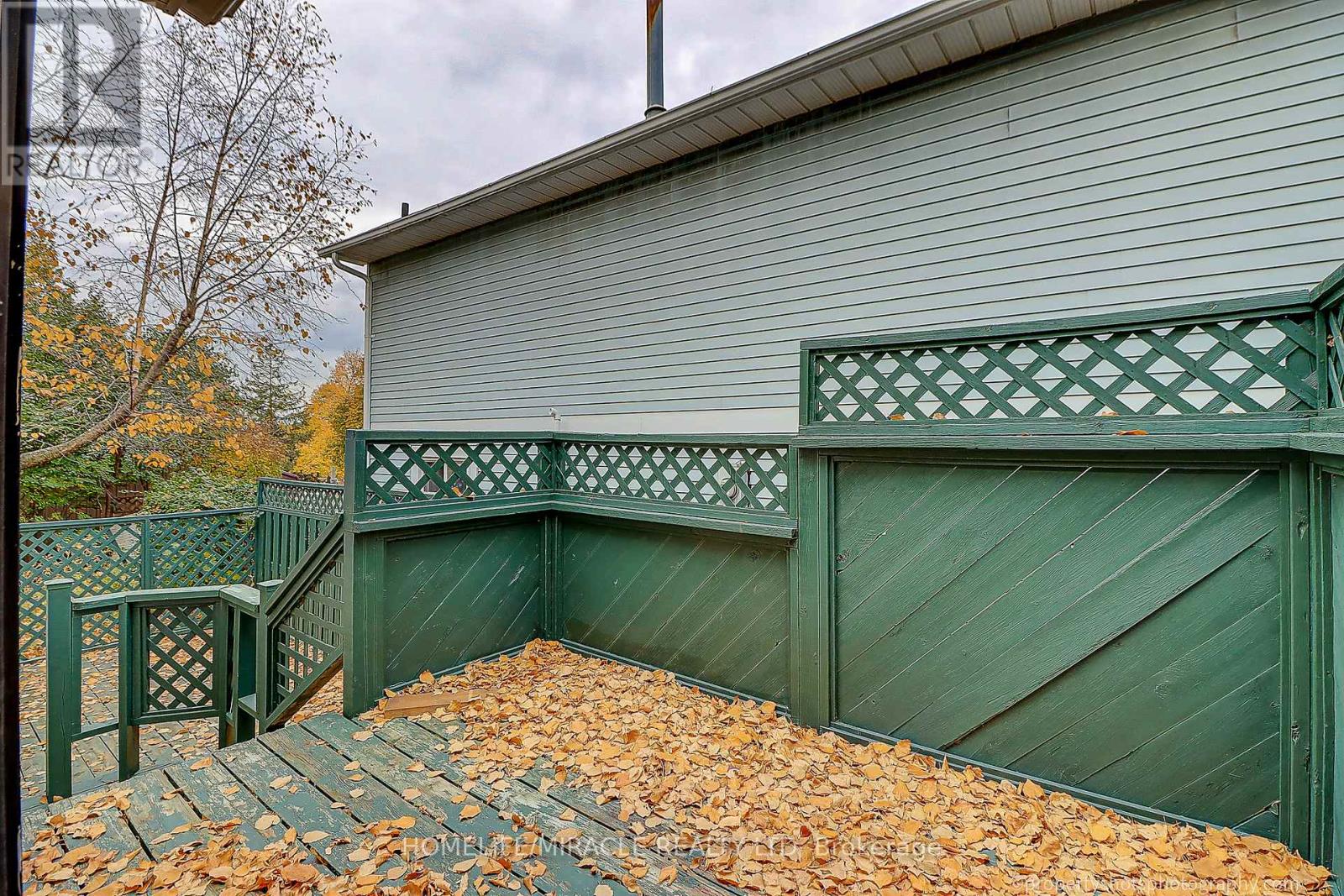 Upper - 4 Richvale Drive, Brampton, Ontario  L6Z 1M4 - Photo 13 - W12683756