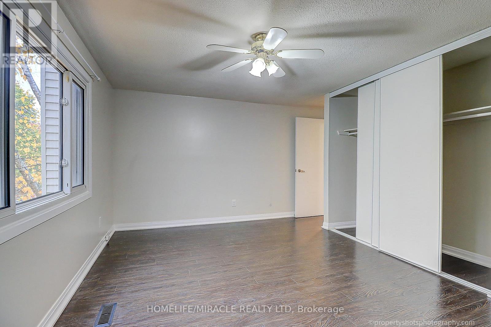 Upper - 4 Richvale Drive, Brampton, Ontario  L6Z 1M4 - Photo 16 - W12683756