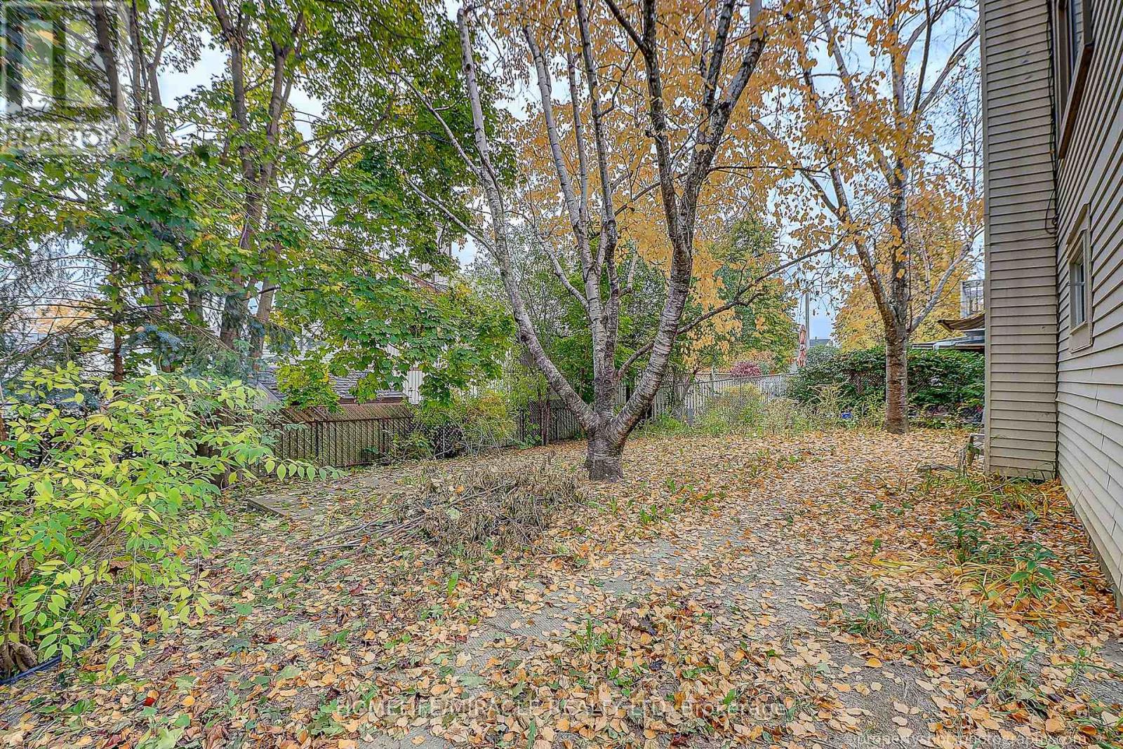 Upper - 4 Richvale Drive, Brampton, Ontario  L6Z 1M4 - Photo 26 - W12683756