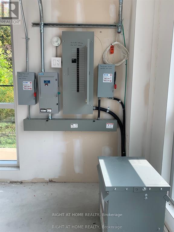 101 - 3475 Rebecca Street, Oakville, Ontario  L6L 0H3 - Photo 10 - W12683764