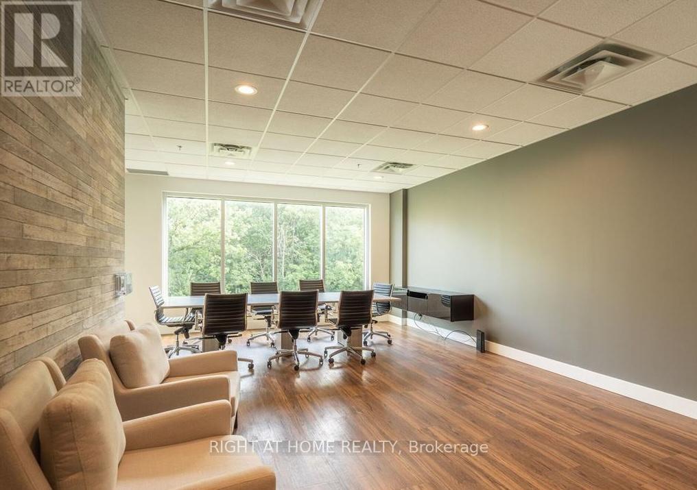 101 - 3475 Rebecca Street, Oakville, Ontario  L6L 0H3 - Photo 13 - W12683764