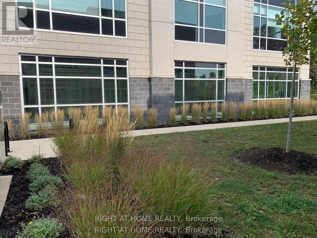 101 - 3475 Rebecca Street, Oakville, Ontario  L6L 0H3 - Photo 4 - W12683764