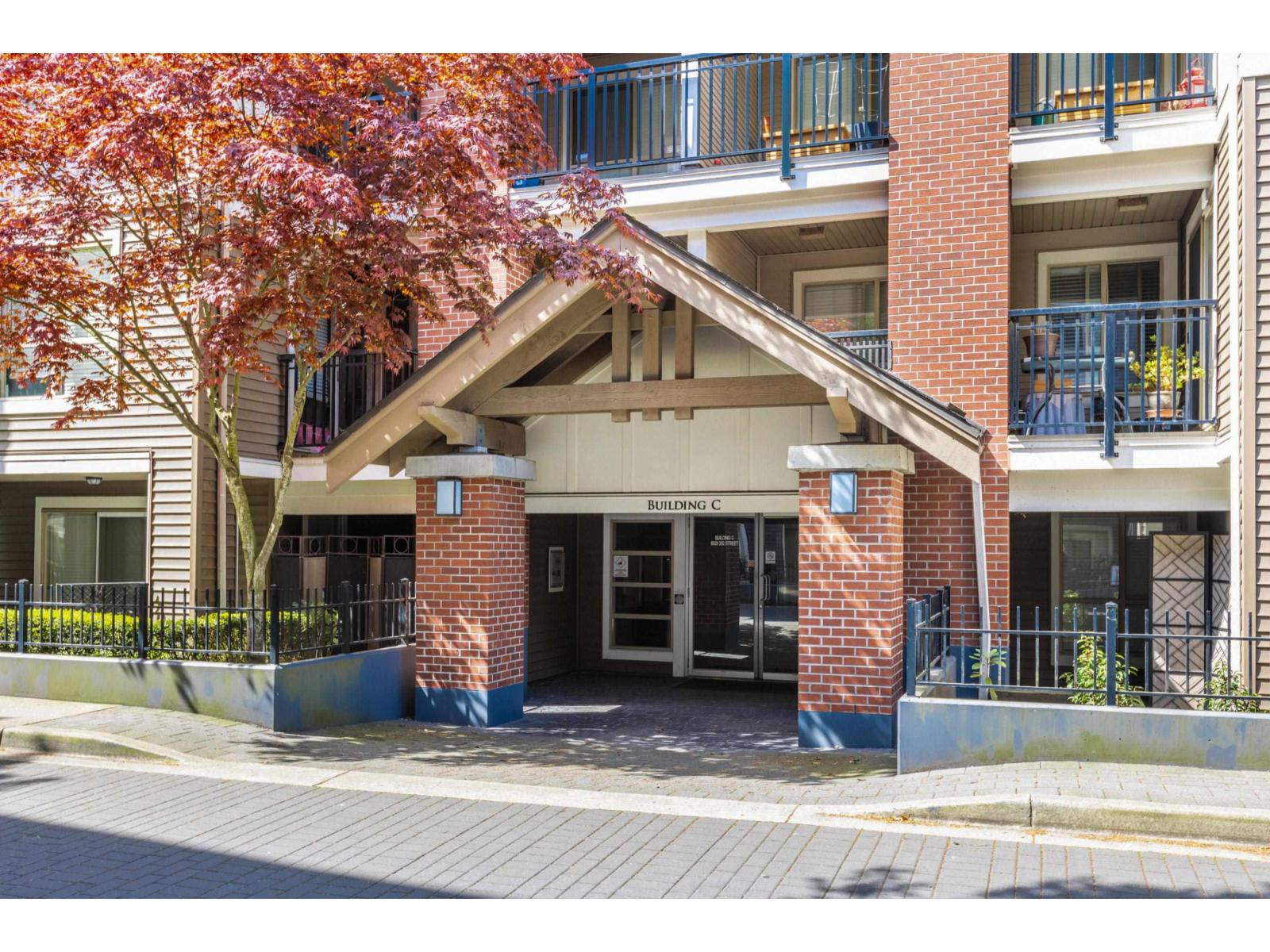 C402 8929 202 Street, Langley, British Columbia  V1M 0B4 - Photo 4 - R3077689