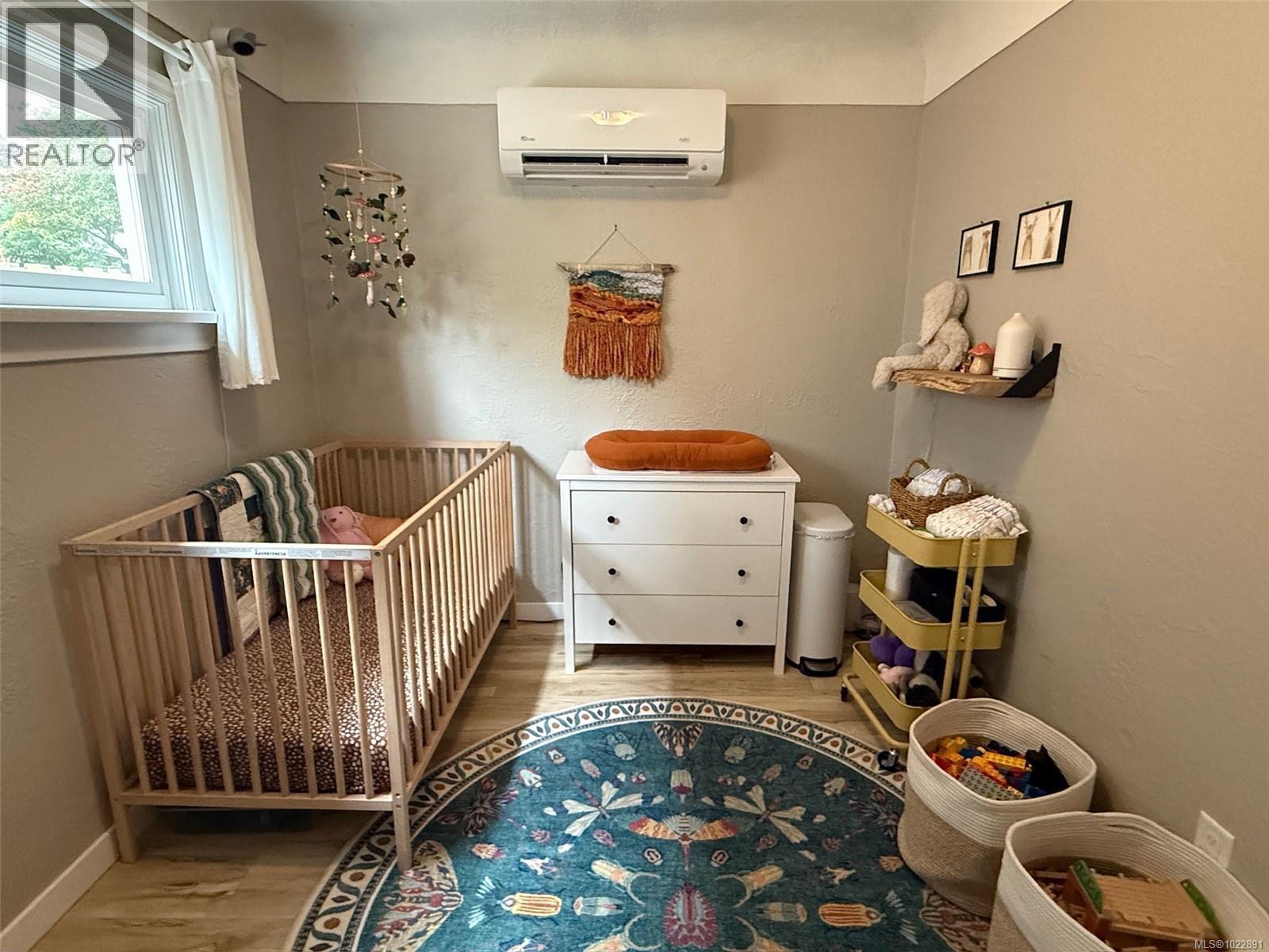 3350 Wascana St, Saanich, British Columbia  V9A 0A1 - Photo 5 - 1022891