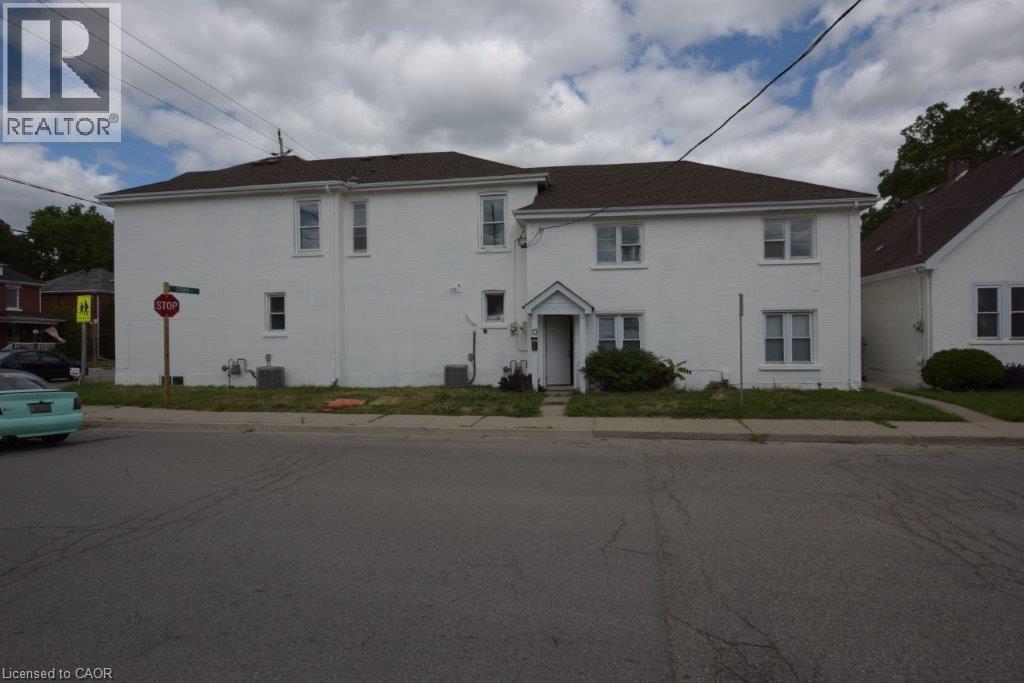 79-71 CEDAR Street, Cambridge, Ontario