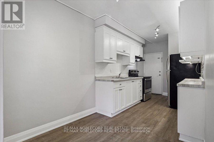 2 - 362 Elgin Court, Oshawa, Ontario  L1J 2P4 - Photo 7 - E12683844