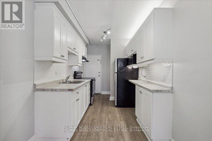 2 - 362 Elgin Court, Oshawa, Ontario  L1J 2P4 - Photo 8 - E12683844