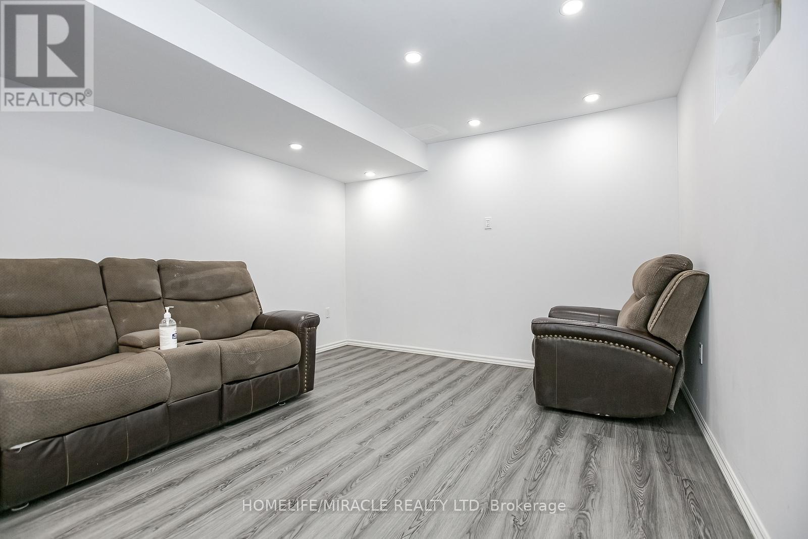 131 Kingsmere Crescent, New Tecumseth, Ontario  L9R 0K8 - Photo 33 - N12683794