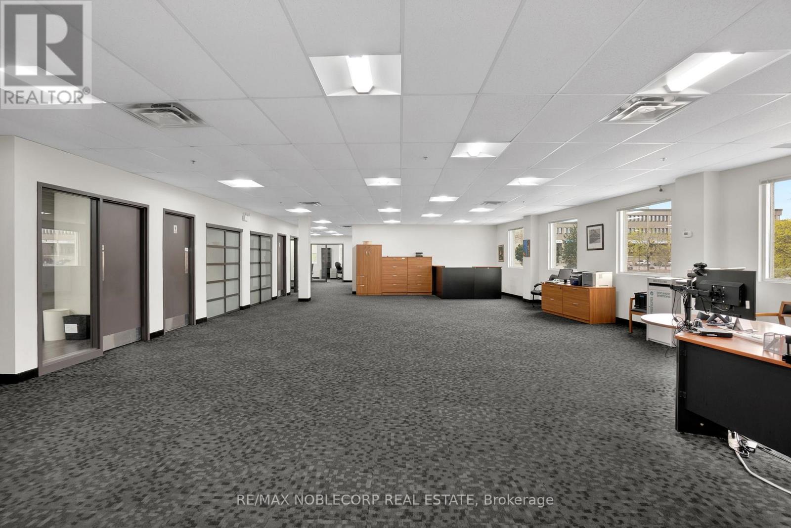 9033 Leslie Street W, Richmond Hill, Ontario  L4B 4K3 - Photo 20 - N12683812