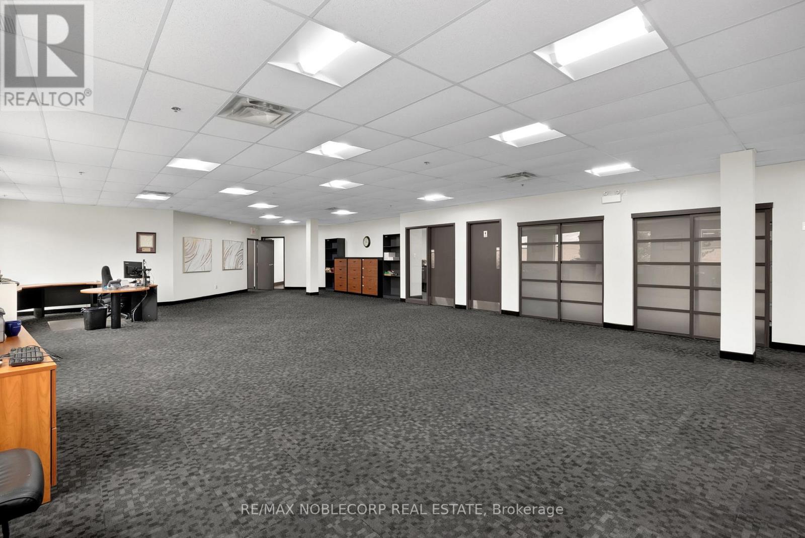 9033 Leslie Street W, Richmond Hill, Ontario  L4B 4K3 - Photo 22 - N12683812