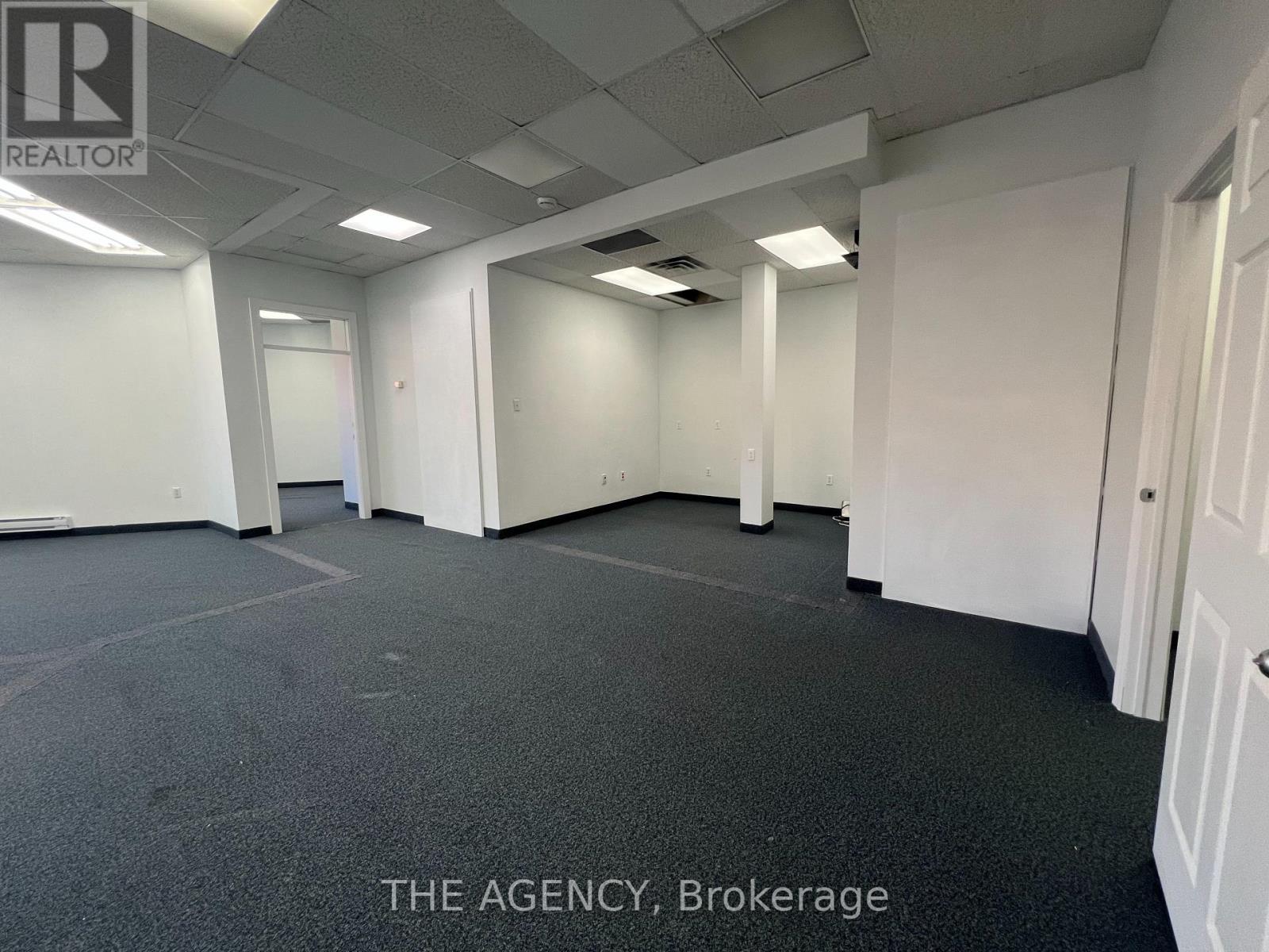 3f - 64 Jardin Drive, Vaughan, Ontario  L4K 3P3 - Photo 8 - N12683836