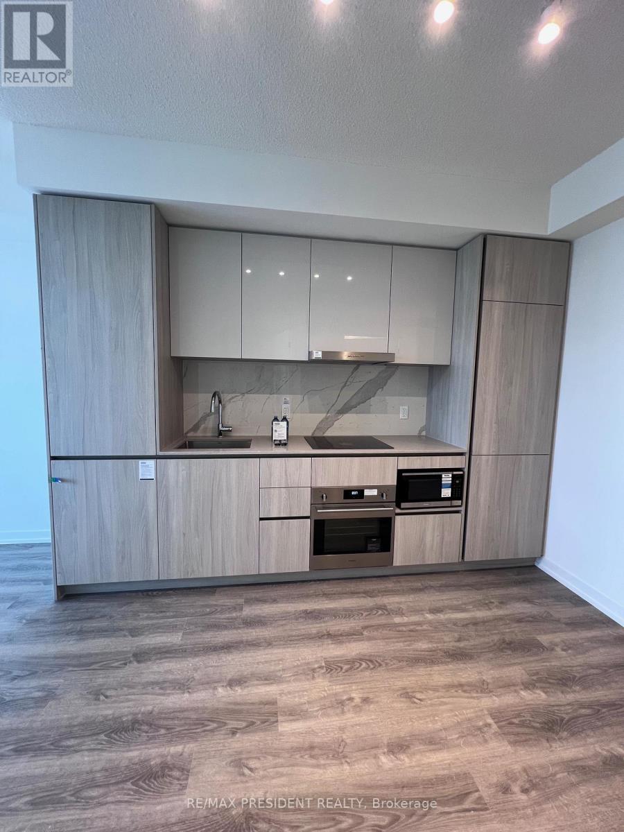 4108 - 8 Interchange Way, Vaughan, Ontario  L4K 0R2 - Photo 11 - N12683846