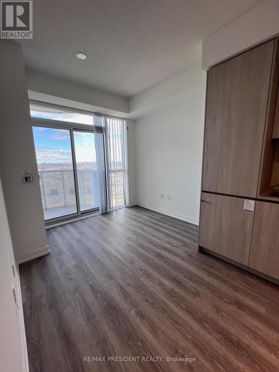 4108 - 8 Interchange Way, Vaughan, Ontario  L4K 0R2 - Photo 12 - N12683846