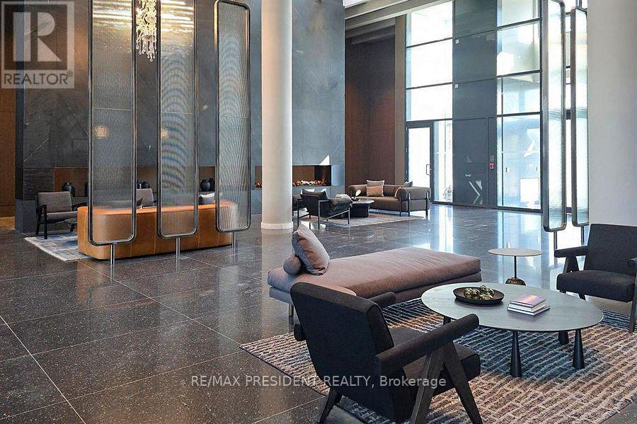 4108 - 8 Interchange Way, Vaughan, Ontario  L4K 0R2 - Photo 6 - N12683846