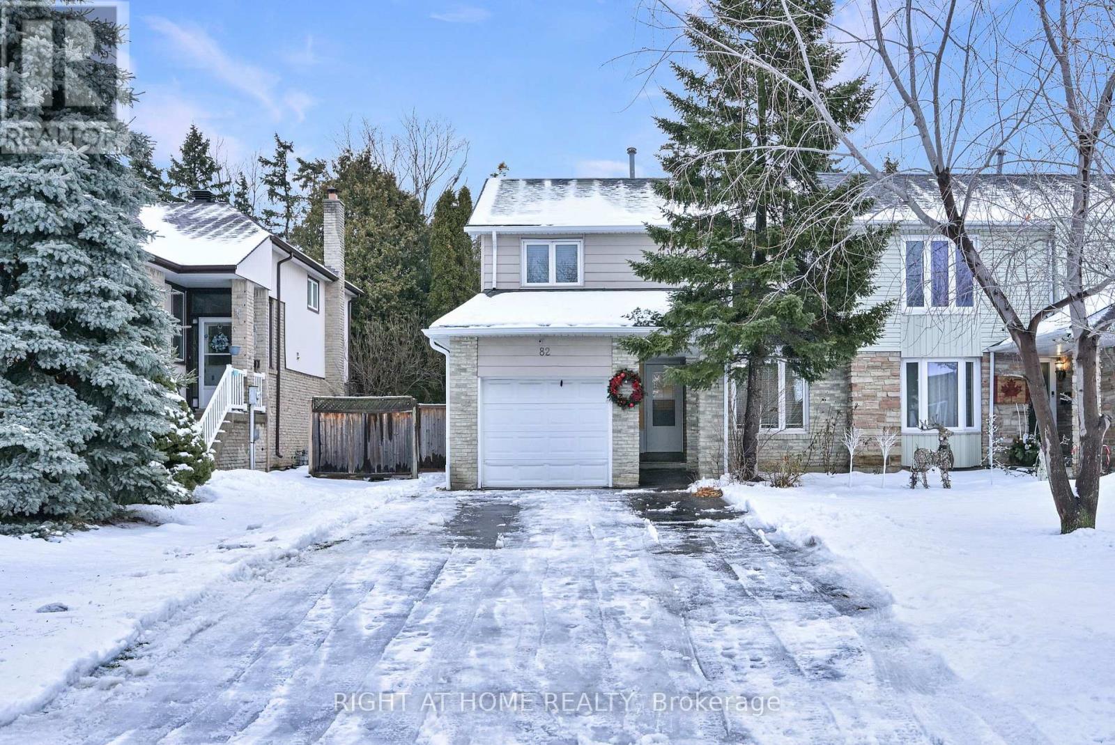 82 LEACREST STREET, Brampton, Ontario