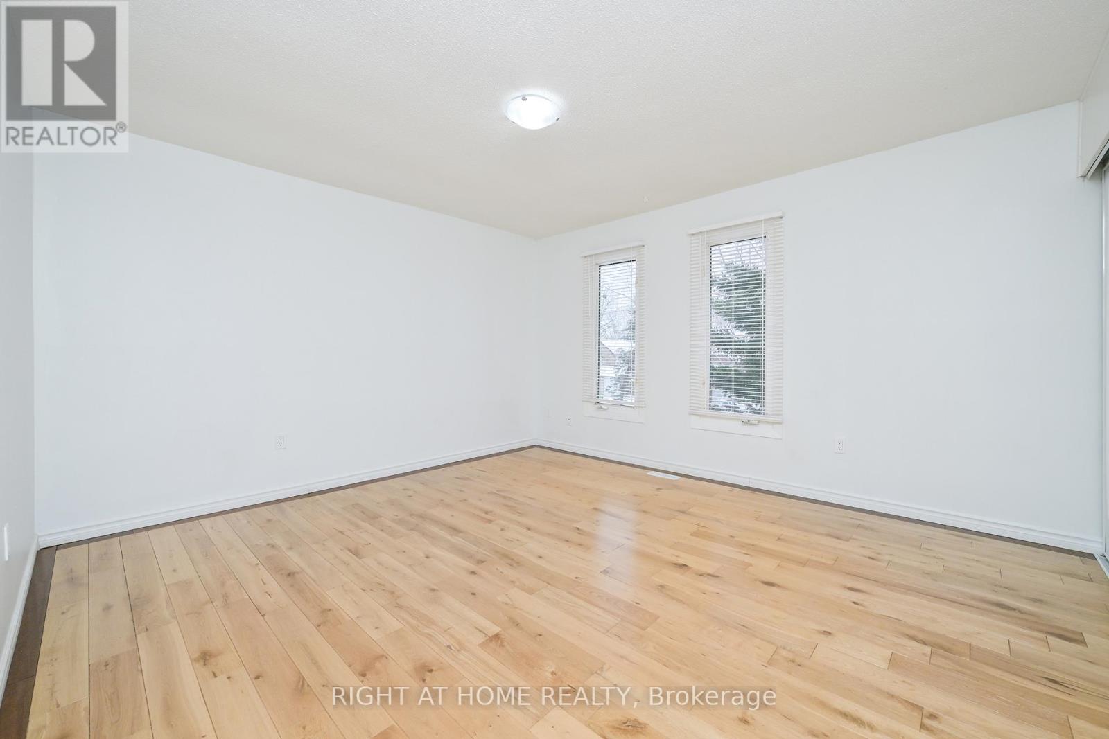 82 Leacrest Street, Brampton, Ontario  L6S 3K6 - Photo 20 - W12683792