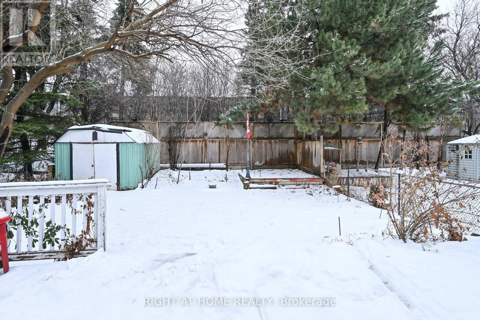 82 Leacrest Street, Brampton, Ontario  L6S 3K6 - Photo 30 - W12683792