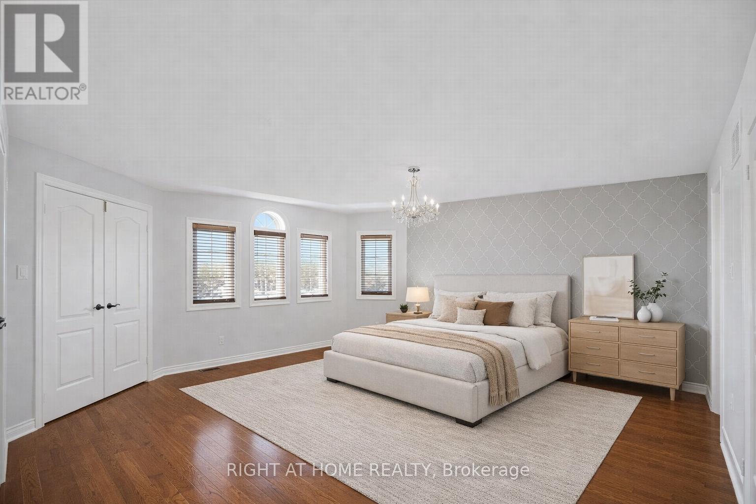 6859 Gracefield Drive, Mississauga, Ontario  L5N 6T6 - Photo 19 - W12683804